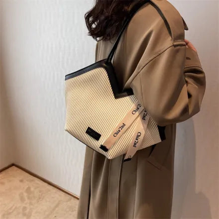 Crotch Bag Class Tote Handbag
